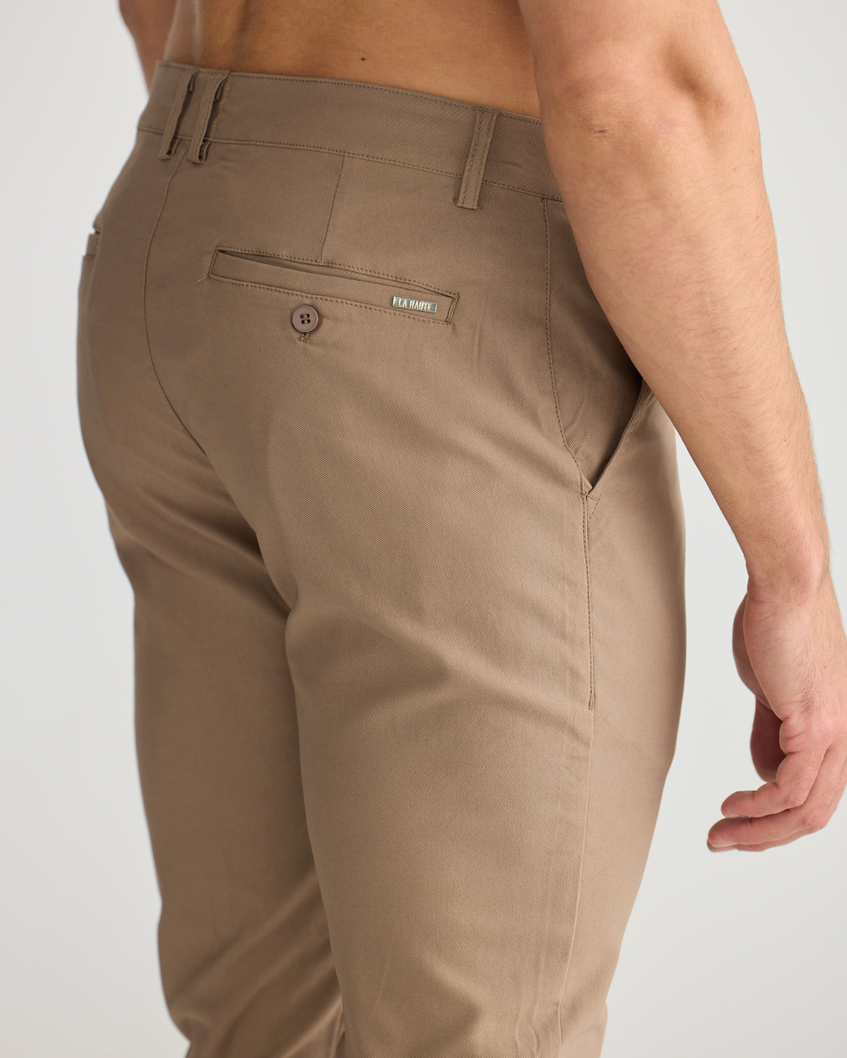 AZOTH - CAQUI SLIM FIT CHINO