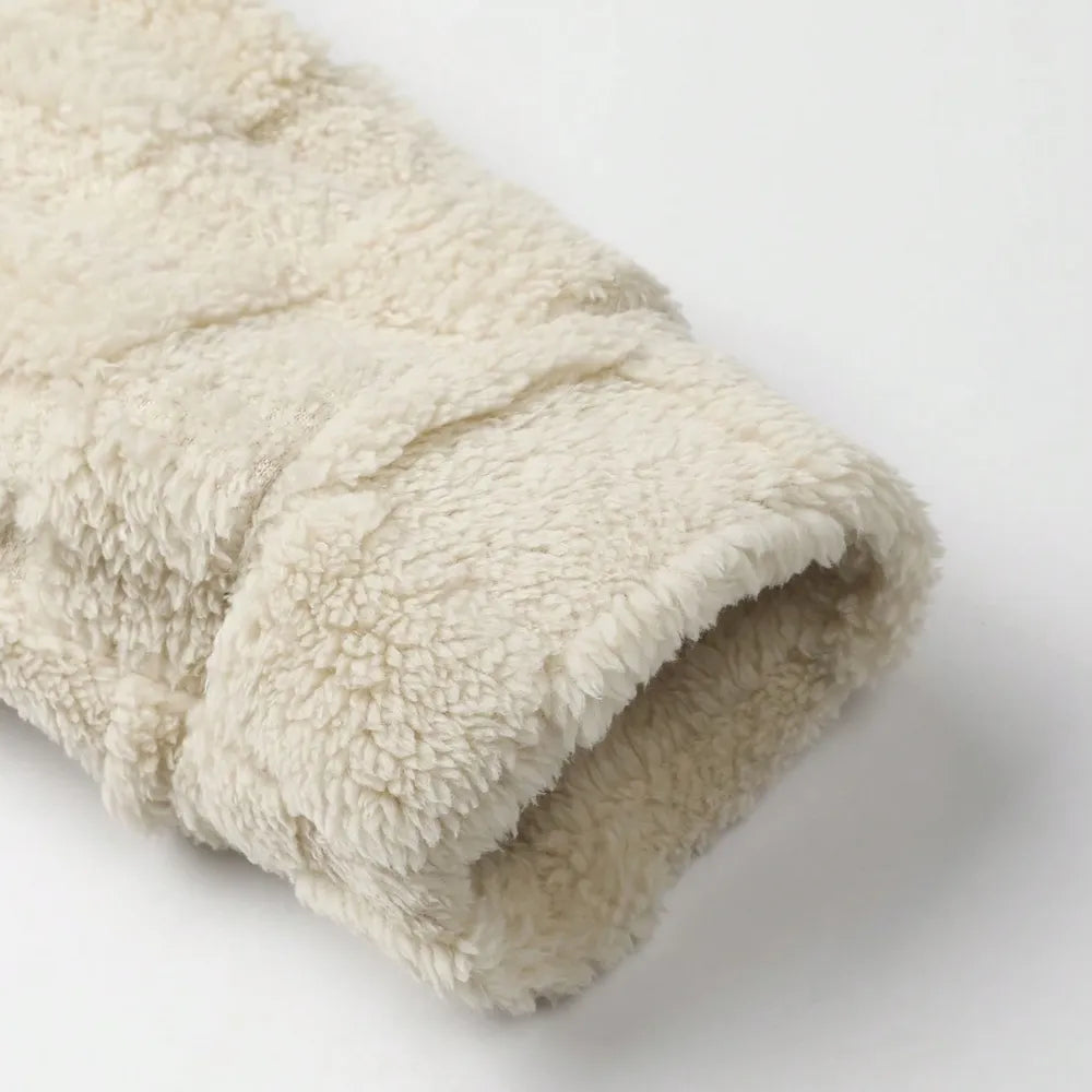 AZOTH - Fluffy Sweater