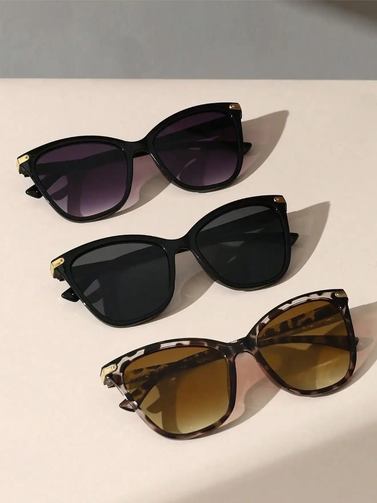 AZOTH - LUNA GAFAS DE SOL CAT-EYE ELEGANTES