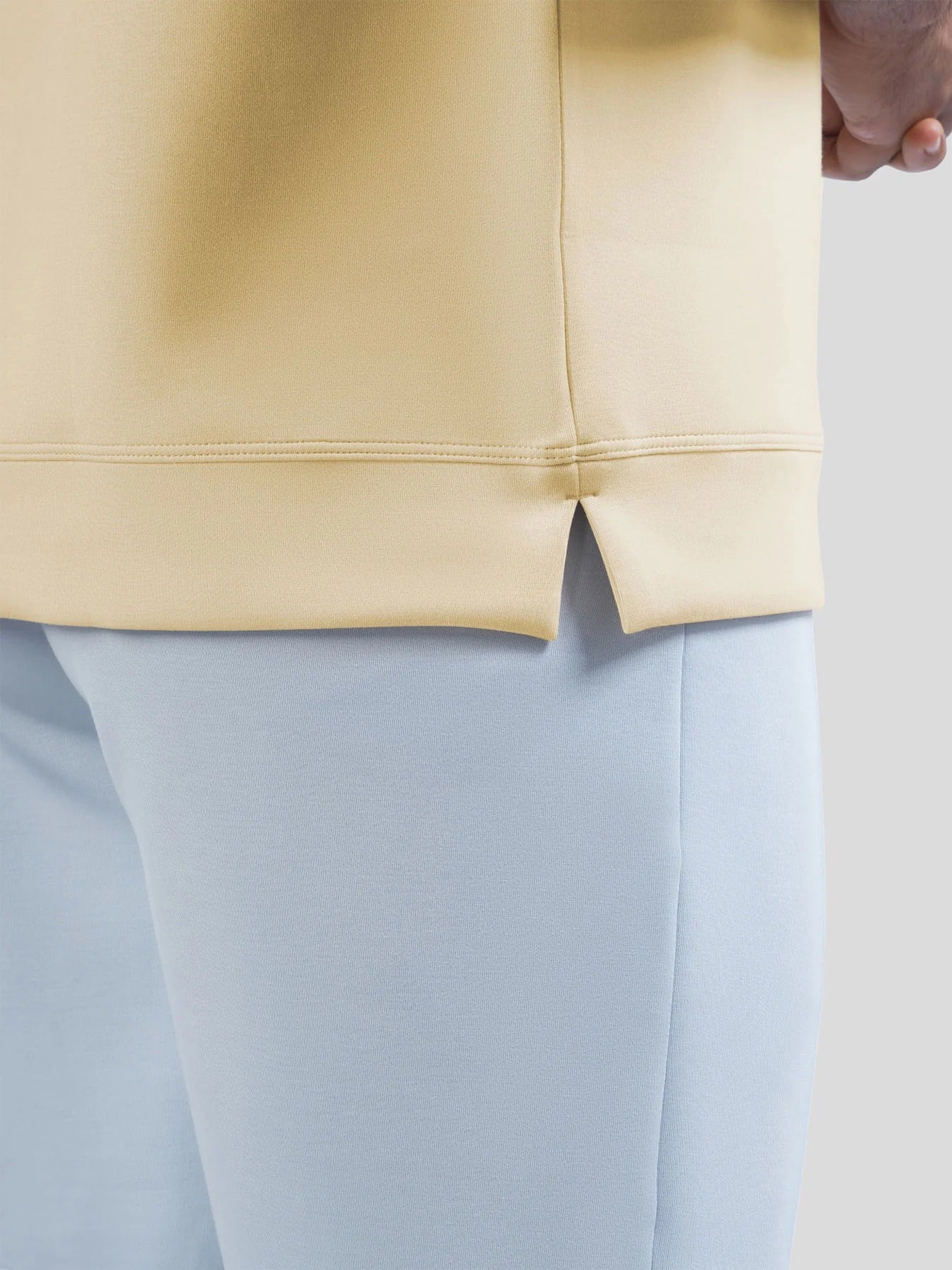 AZOTH - Silhouette Modal Tee