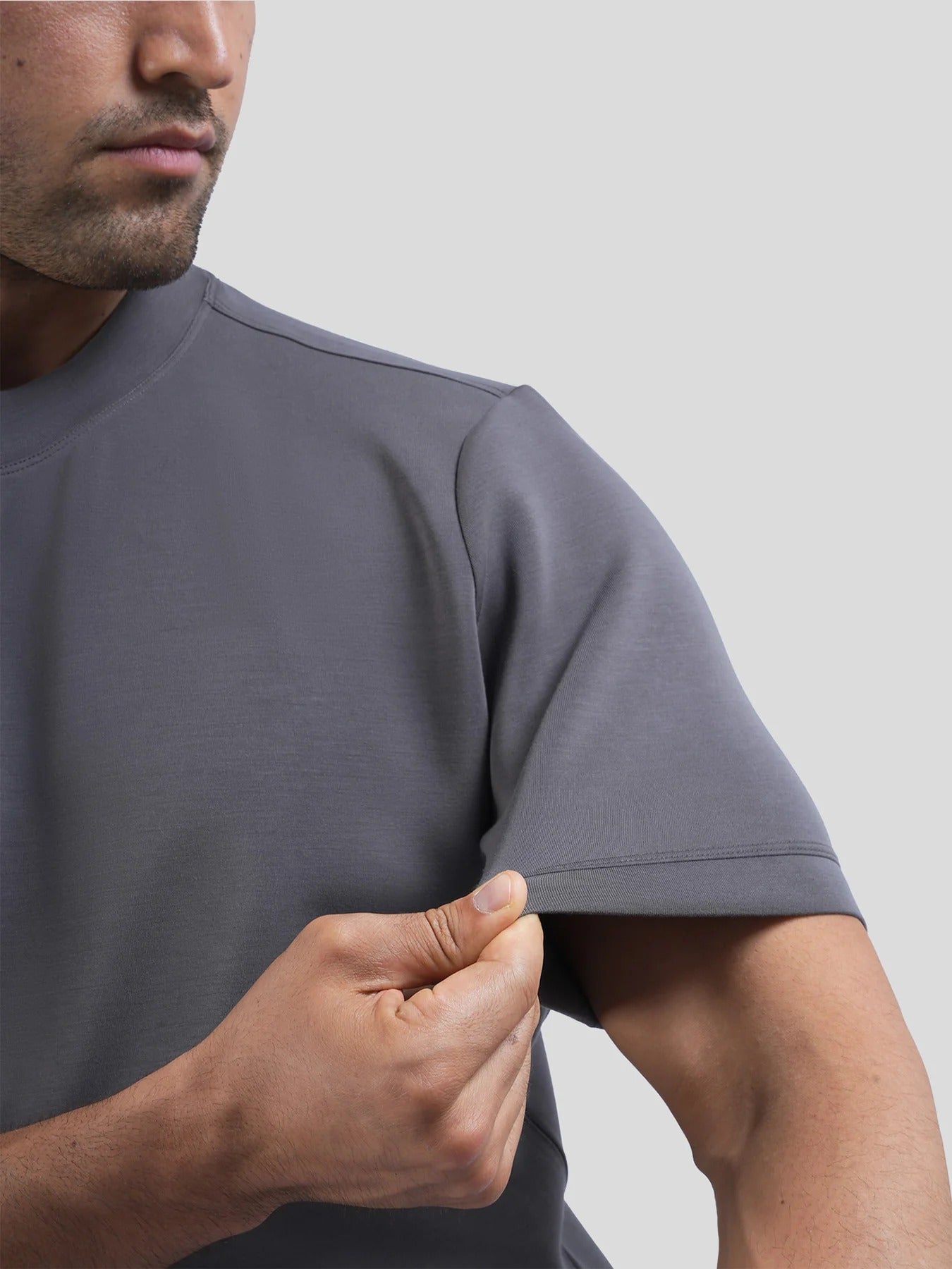 AZOTH - Silhouette Modal Tee