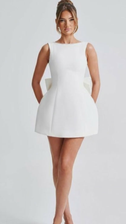 AZOTH - EMERY | MINIVESTIDO CON DETALLES DE PERLAS